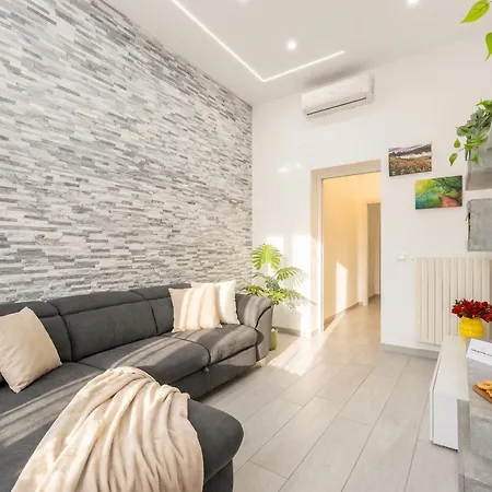 דירה Casa Di Carly - Large Cozy Retreat In Center