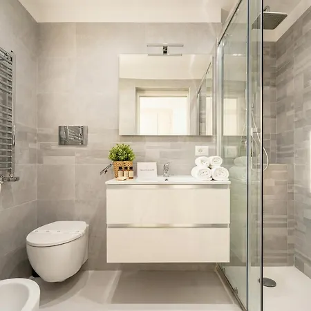 Casa Di Carly - Large Cozy Retreat In Center